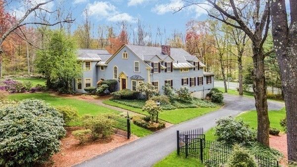 Backyard, Exterior, Facade, Solar Panels, Farmhouse