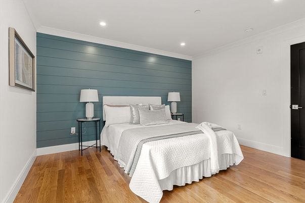 Bedroom, Interior, Recessed Lighting, Wood Texture Flooring