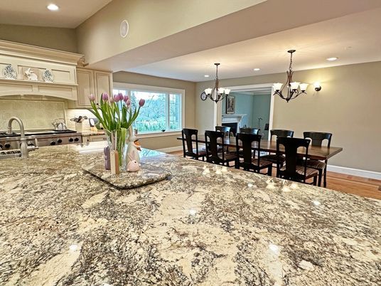 Chandelier, Dining room, Interior, Kitchen, Recessed Lighting, Stainless Steel Appliances, Wood Texture Flooring