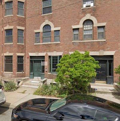 Exterior, Facade, Brick Facade, Rowhouse