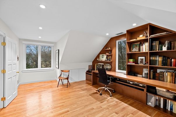 Home Office, Interior, Recessed Lighting, Wood Texture Flooring