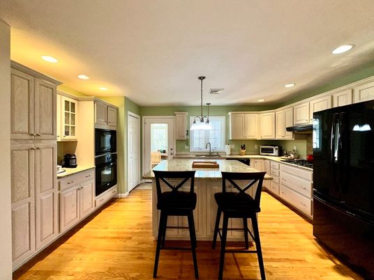 Interior, Kitchen, Pendant Lights, Recessed Lighting, Wood Texture Flooring