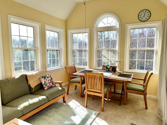 Dining room, Interior, Pendant Lights