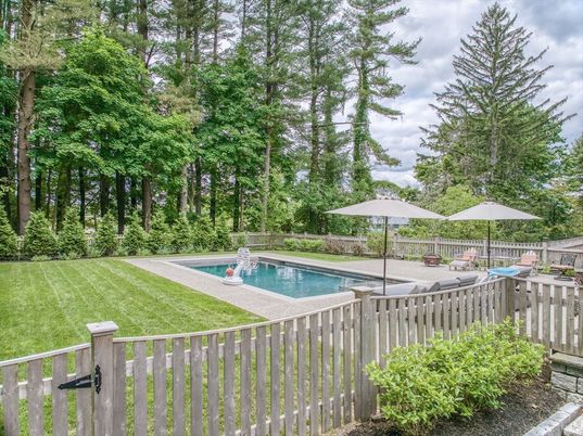 Backyard, Exterior, Pool