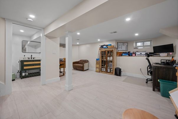 Home Office, Interior, Recessed Lighting, Wood Texture Flooring
