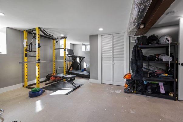 Fitness Equipment, Interior, Recessed Lighting