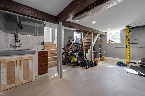Fitness Equipment, Interior, Recessed Lighting