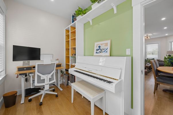 Home Office, Interior, Piano, Recessed Lighting, Wood Texture Flooring