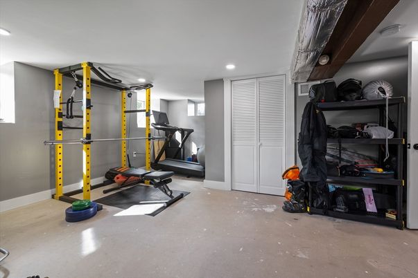 Fitness Equipment, Interior, Recessed Lighting