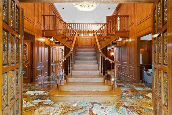 Chandelier, Interior, Wooden Walls