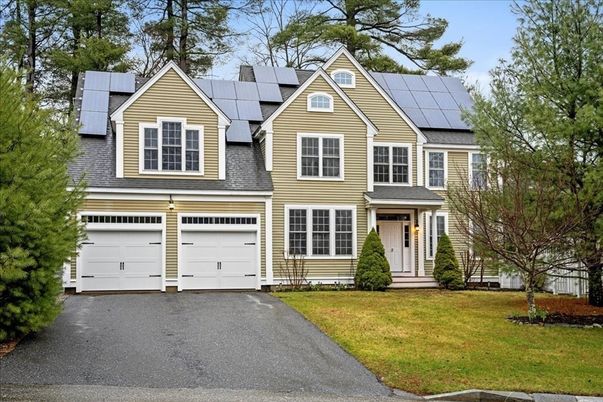 Attached, Exterior, Facade, Solar Panels, Rowhouse