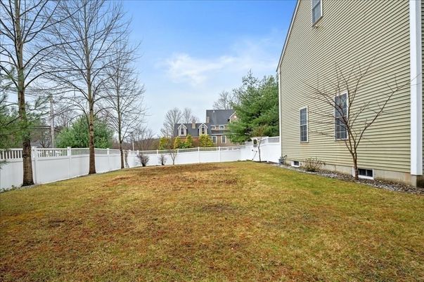 Backyard, Exterior, Water