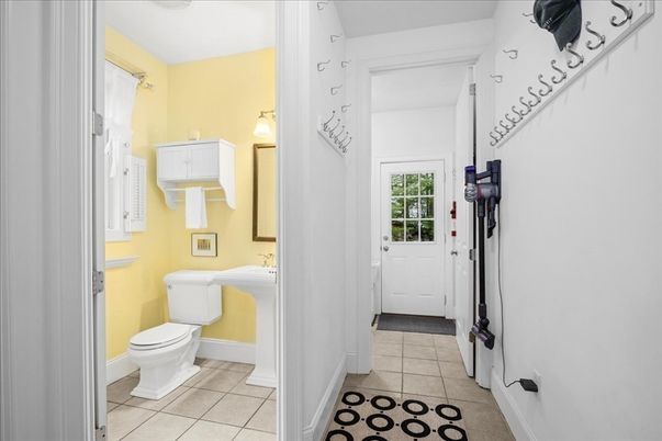 Bathroom, Interior