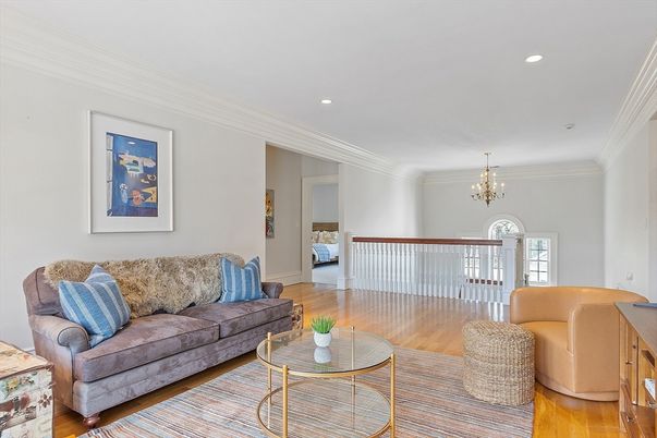 Chandelier, Interior, Living room, Recessed Lighting, Wood Texture Flooring