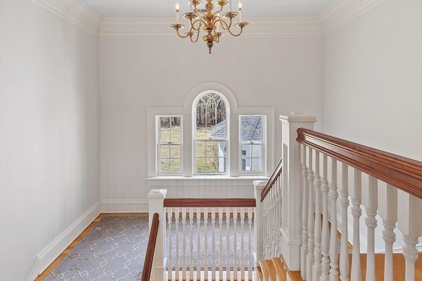 Chandelier, Interior
