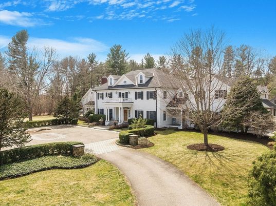 Backyard, Exterior, Facade, Georgian