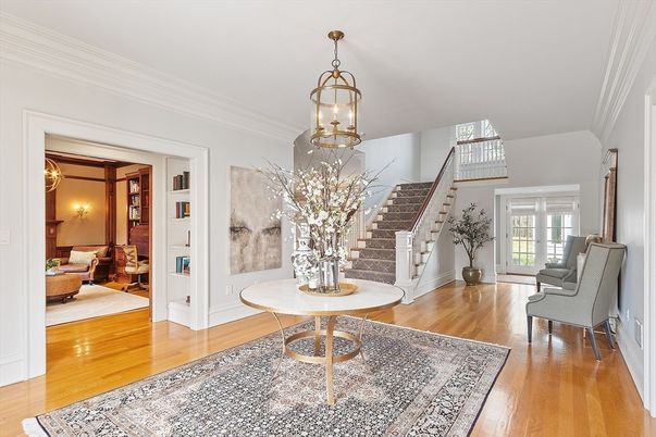 Interior, Pendant Lights, Wood Texture Flooring