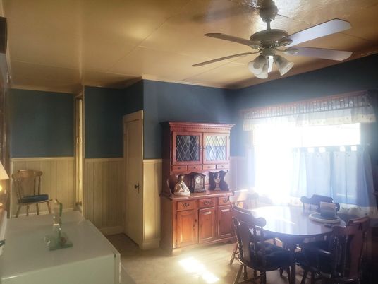 Dining room, Interior