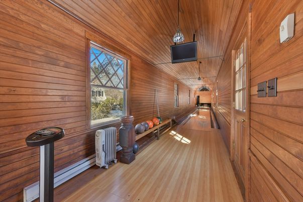 Interior, Pendant Lights, Wooden Ceilings, Wood Texture Flooring, Wooden Walls