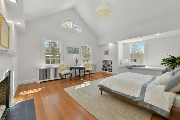 Bedroom, Fireplace, Interior, Recessed Lighting, Wood Texture Flooring