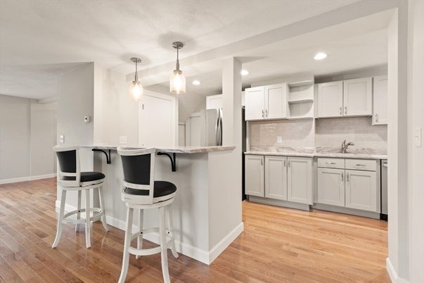 Interior, Kitchen, Pendant Lights, Recessed Lighting, Wood Texture Flooring