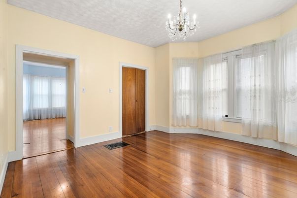 Chandelier, Empty room, Interior, Wood Texture Flooring
