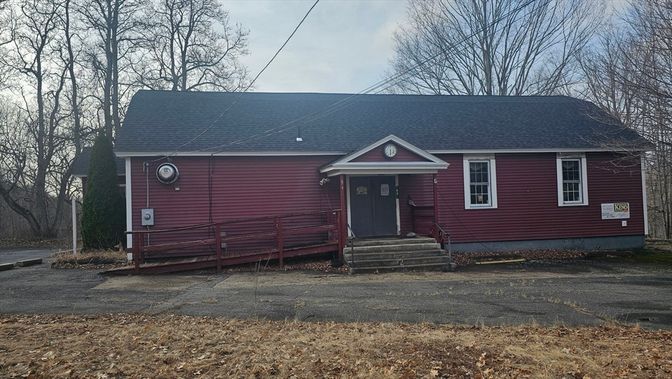 Exterior, Facade, Cape Cod