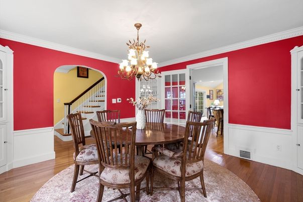 Chandelier, Dining room, Interior, Wood Texture Flooring