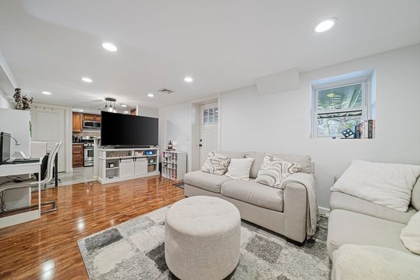 Interior, Kitchen, Living room, Recessed Lighting, Wood Texture Flooring