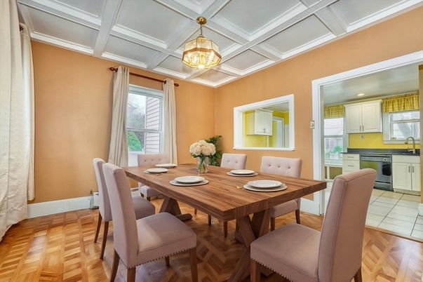 Chandelier, Dining room, Interior, Kitchen, Recessed Lighting, Wood Texture Flooring