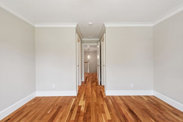 Interior, Pendant Lights, Wood Texture Flooring