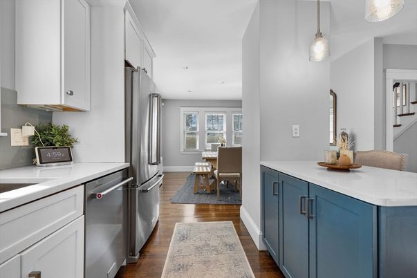 Dining room, Interior, Kitchen, Pendant Lights, Recessed Lighting, Stainless Steel Appliances, Wood Texture Flooring