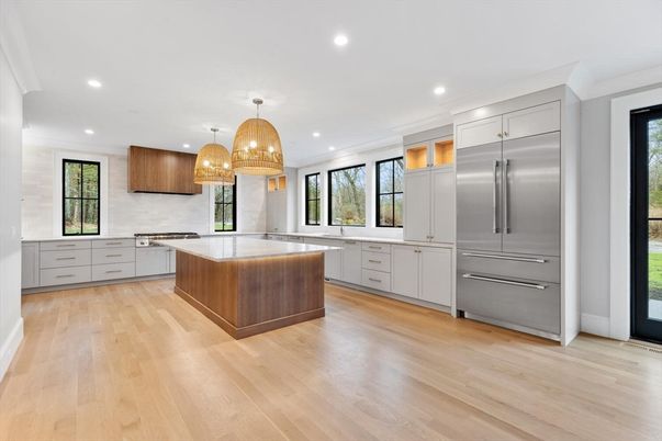 Chandelier, Interior, Kitchen, Pendant Lights, Recessed Lighting, Stainless Steel Appliances, Wood Texture Flooring