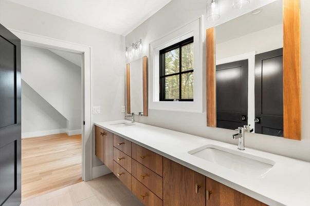 Bathroom, Dual Sink Vanities, Interior, Wood Texture Flooring