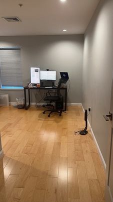 Home Office, Interior, Recessed Lighting, Wood Texture Flooring