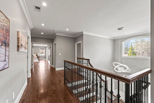 Interior, Pendant Lights, Recessed Lighting, Wood Texture Flooring