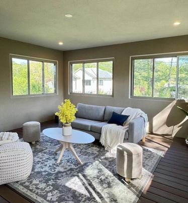Interior, Living room, Recessed Lighting, Wood Texture Flooring