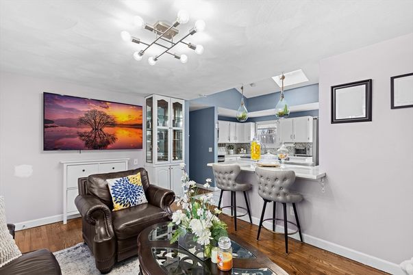 Dining room, Interior, Kitchen, Living room, Pendant Lights, Wood Texture Flooring