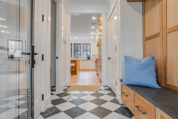 Interior, Recessed Lighting