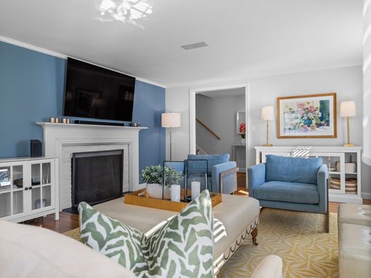 Fireplace, Interior, Living room