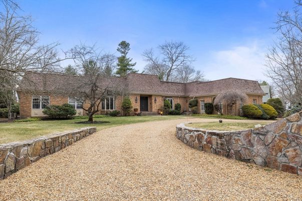 Backyard, Exterior, Facade, Brick Facade, Cape Cod