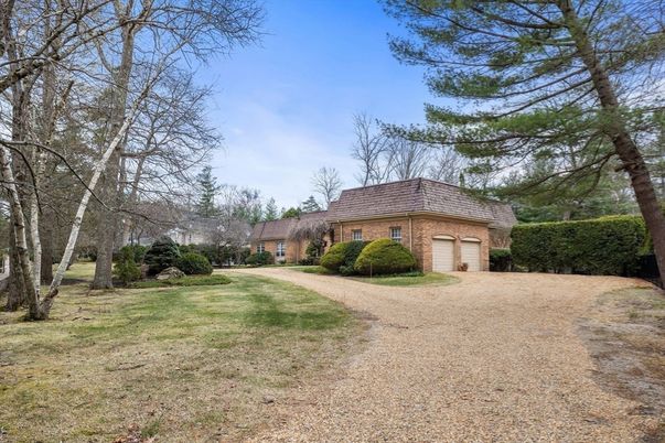 Attached, Backyard, Exterior, Facade, Brick Facade, None