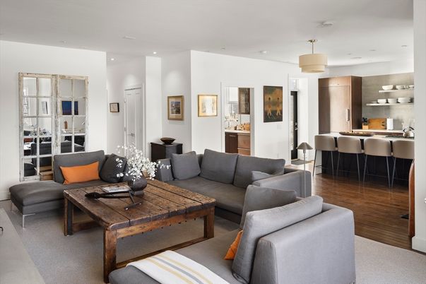 Interior, Kitchen, Living room, Pendant Lights, Recessed Lighting, Wood Texture Flooring