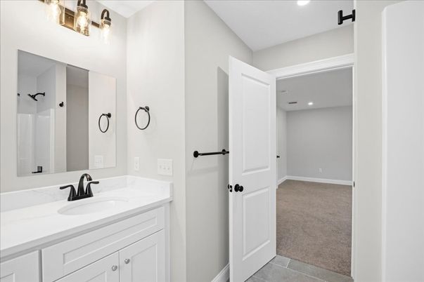 Bathroom, Dual Sink Vanities, Interior, Recessed Lighting