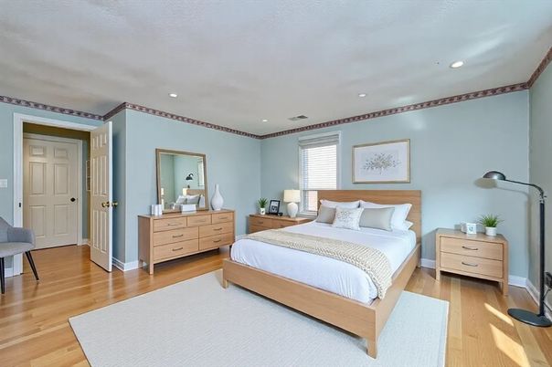 Bedroom, Interior, Recessed Lighting, Wood Texture Flooring