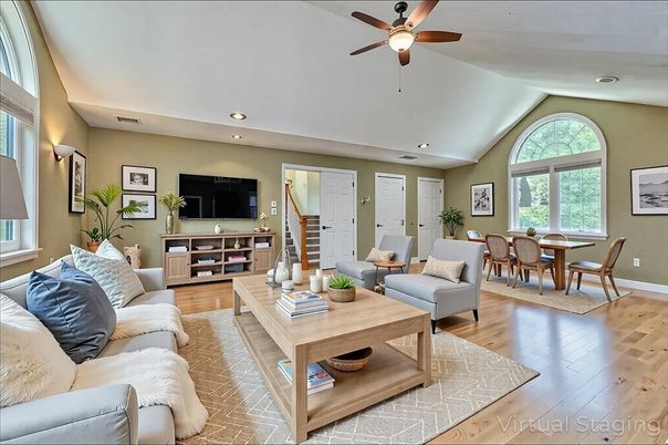 Dining room, Interior, Living room, Recessed Lighting, Wood Texture Flooring