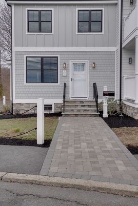 Exterior, Facade, Rowhouse