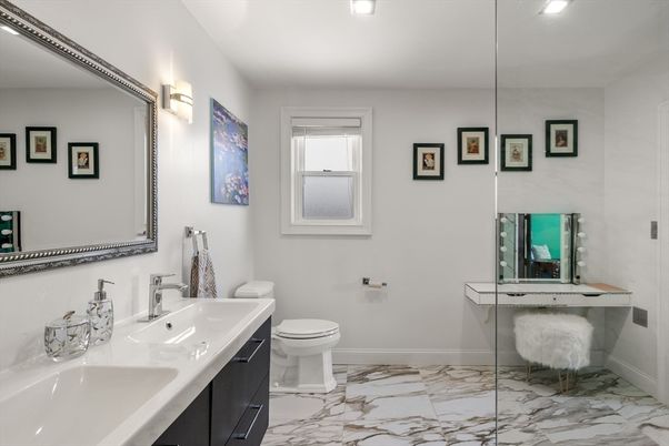 Bathroom, Dual Sink Vanities, Interior, Marble, Recessed Lighting