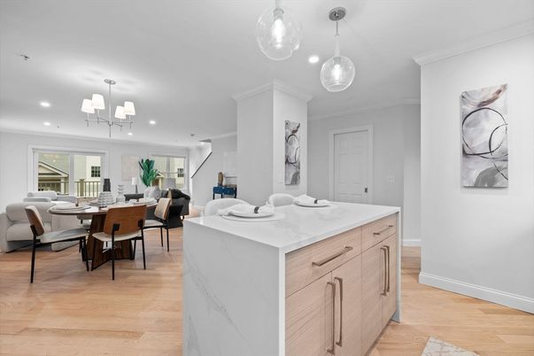 Chandelier, Dining room, Interior, Living room, Pendant Lights, Recessed Lighting, Wood Texture Flooring