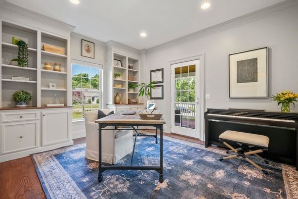 Home Office, Interior, Recessed Lighting, Wood Texture Flooring